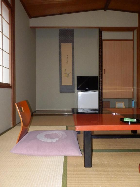 Kikunoya Ryokan Kanazawa Bagian luar foto