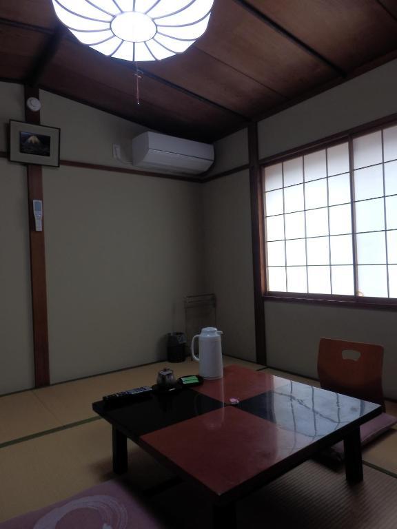 Kikunoya Ryokan Kanazawa Bagian luar foto