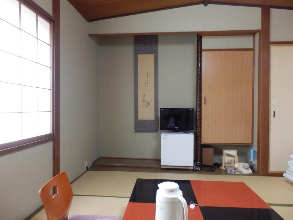 Kikunoya Ryokan Kanazawa Bagian luar foto